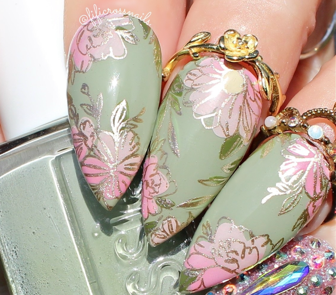 Whispering Petals (CjS-349) Etched Nail Art Stamping Plate