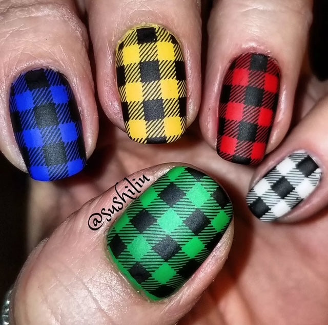 Got Plaid? (CjS-56) Etched Nail Art Stamping Plate