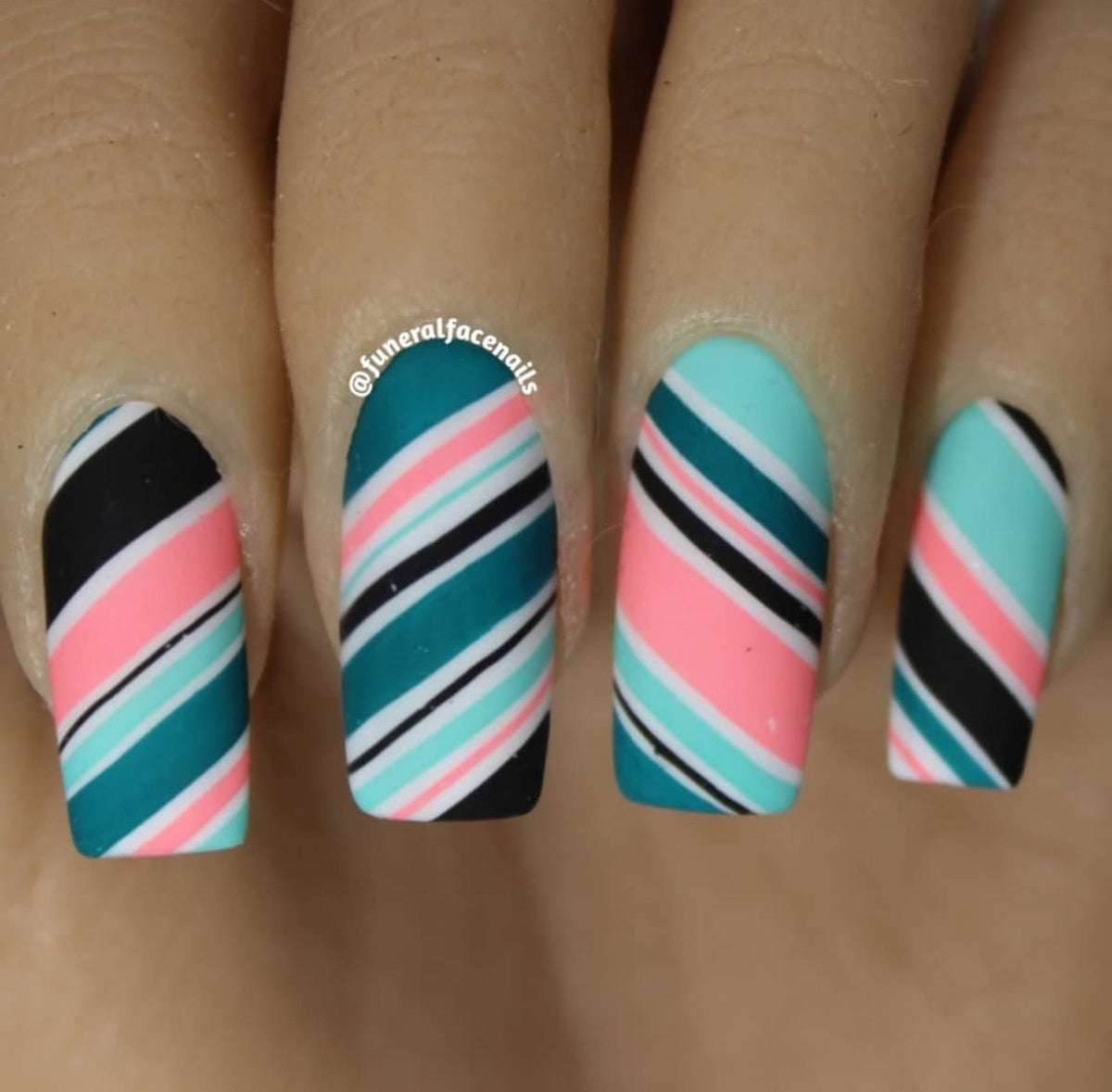 Got Plaid? (CjS-56) Etched Nail Art Stamping Plate