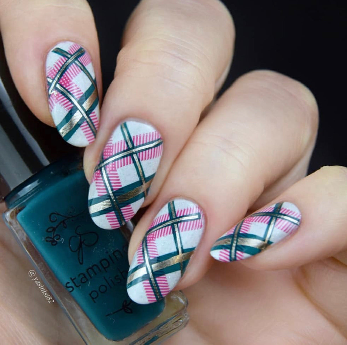 Got Plaid? (CjS-56) Etched Nail Art Stamping Plate