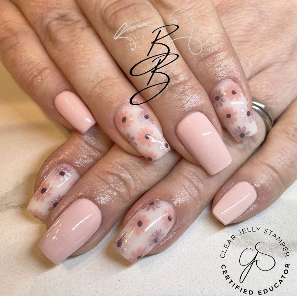 I Dream of Daisies (CjS-104) Etched Nail Art Stamping Plate